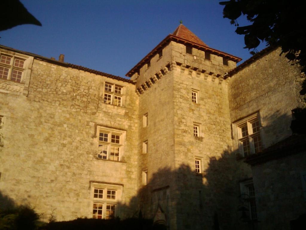 Chateau De Fourcès Eksteriør billede